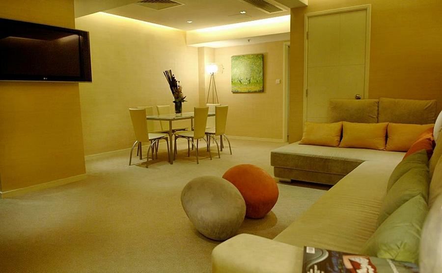 Cosmo Hotel Hong Kong Exterior photo